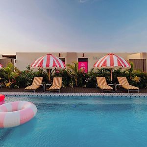 Privada Stays - Lofts With Private Pool And Oasis, Near Eagle Beach